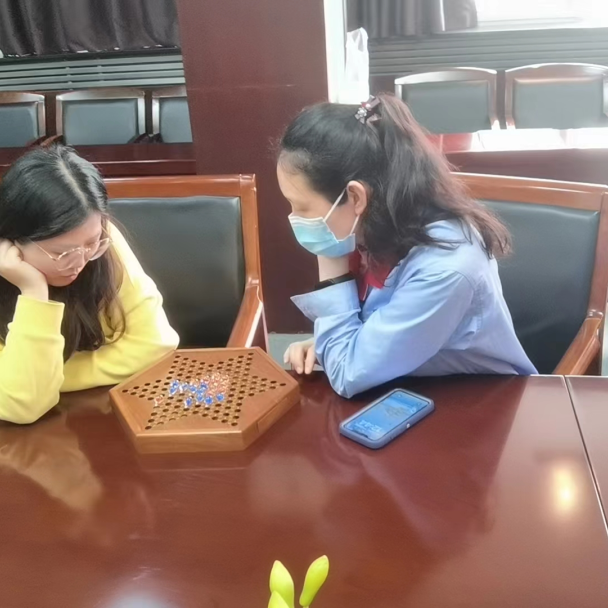 华经股份公司举办首届“敢超”杯棋类比赛活动(图9)